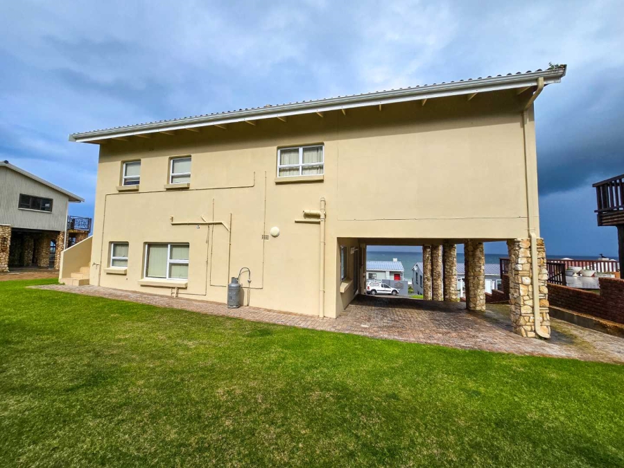 5 Bedroom Property for Sale in Jongensfontein Western Cape
